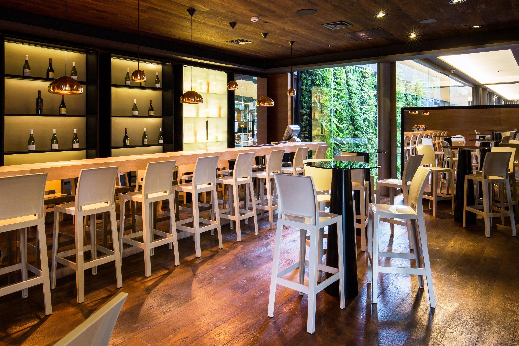 Solace Hotel Santiago Exterior photo Interior of a restaurant in Madrid, Spain